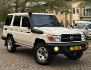 Toyota Land Cruiser 2015 White for sale