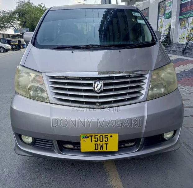 Toyota Alphard 2004 Gray