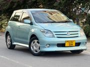 Toyota IST 2005 Blue for sale