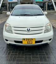 Toyota IST 2003 White for sale
