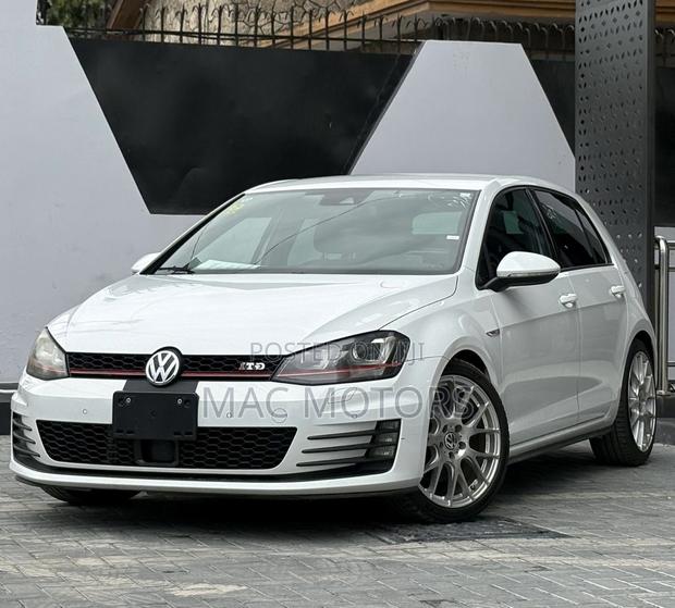 Volkswagen Golf 2014 White