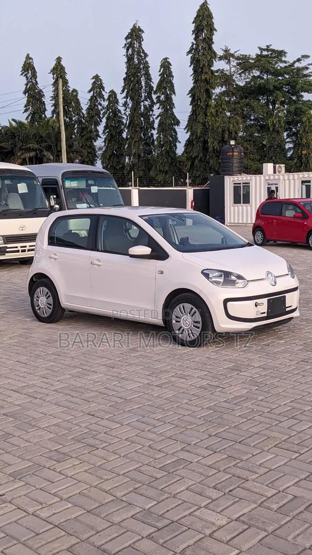 Volkswagen Up 2013 White