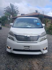 Toyota Vellfire 2009 White for sale