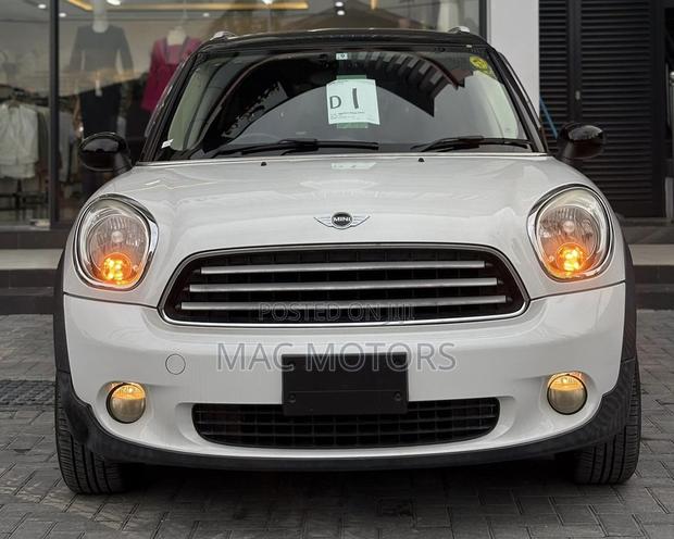 Mini Cooper 2013 White