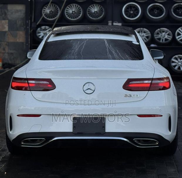 Mercedes-Benz E300 2017 White