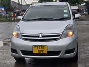 Toyota ISIS 2005 Silver for sale