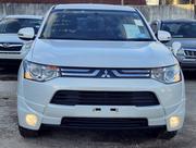 Mitsubishi Outlander 2012 White for sale