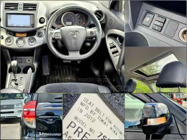Toyota Vanguard 2012 Black