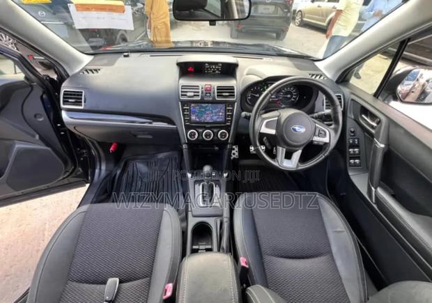 Subaru Forester 2016 Black
