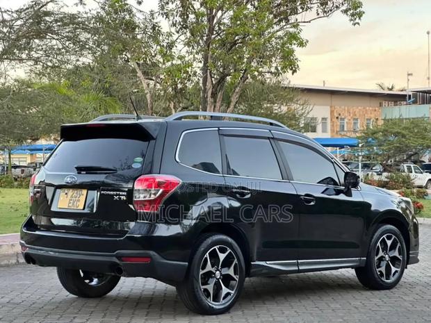 Subaru Forester 2014 Black