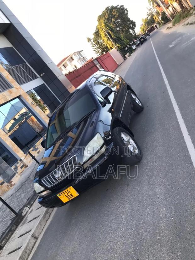 Toyota Harrier 2003 Black