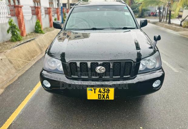 Toyota Kluger 2004 Black
