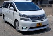 Toyota Vellfire 2009 White for sale