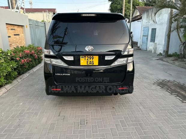 Toyota Vellfire 2008 Black