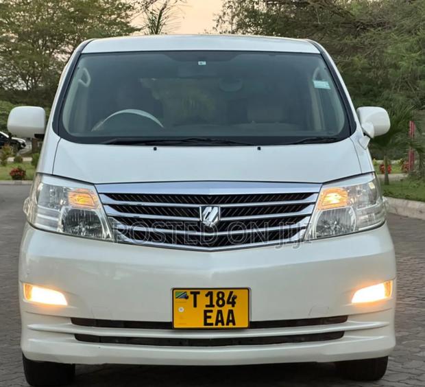 Toyota Alphard 2005 White
