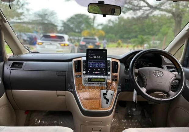 Toyota Alphard 2006 Pearl
