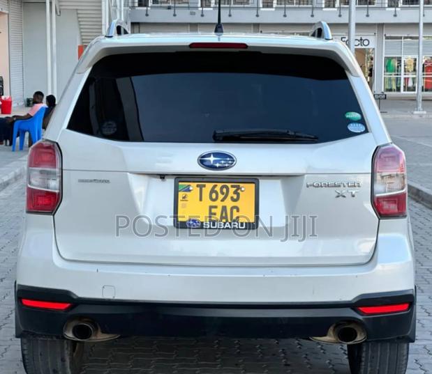 Subaru Forester 2013 White
