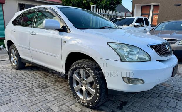 Toyota Harrier 2006 White