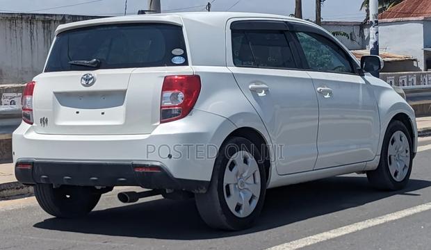 Toyota IST 2007 White