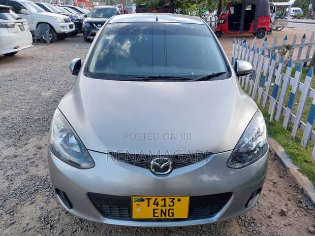 Mazda Demio 2013 Silver
