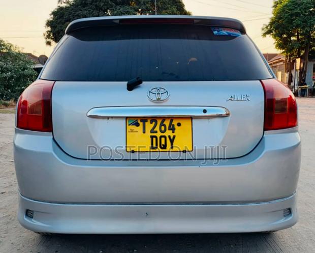 Toyota Allex 2001 Silver