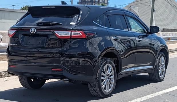 Toyota Harrier 2017 Black