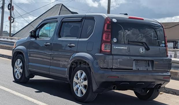 Honda Crossroad 2009 Gray