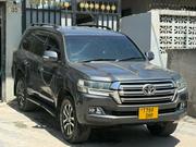 Toyota Land Cruiser 2018 Gray for sale