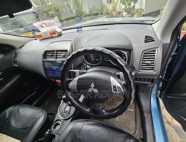 Mitsubishi RVR 2.0 2011 Blue