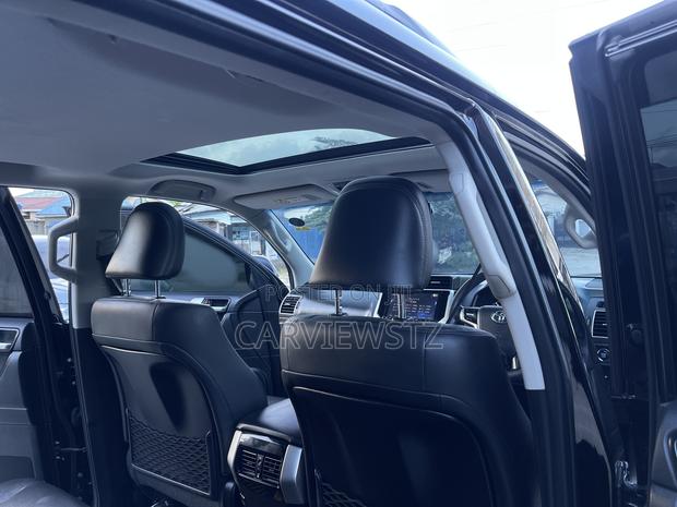 Toyota Land Cruiser Prado 2.8 2018 Black