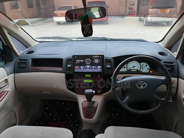 Toyota Corolla Spacio 2009 White