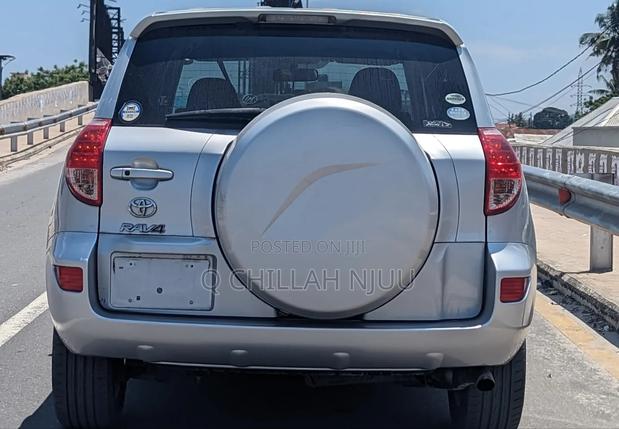 Toyota RAV4 2008 Silver