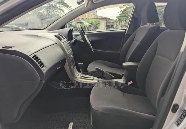 Toyota Corolla Fielder 2008 Silver
