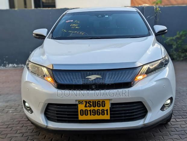 Toyota Harrier 2014 White