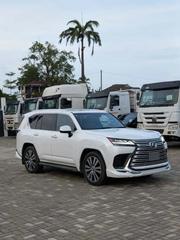 Toyota Land Cruiser 2024 White for sale