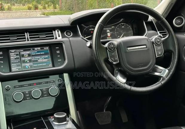 Land Rover Range Rover Vogue 2015 Matt Black