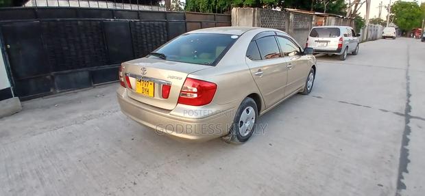 Toyota Premio 1.8 AWD 2006 Gold