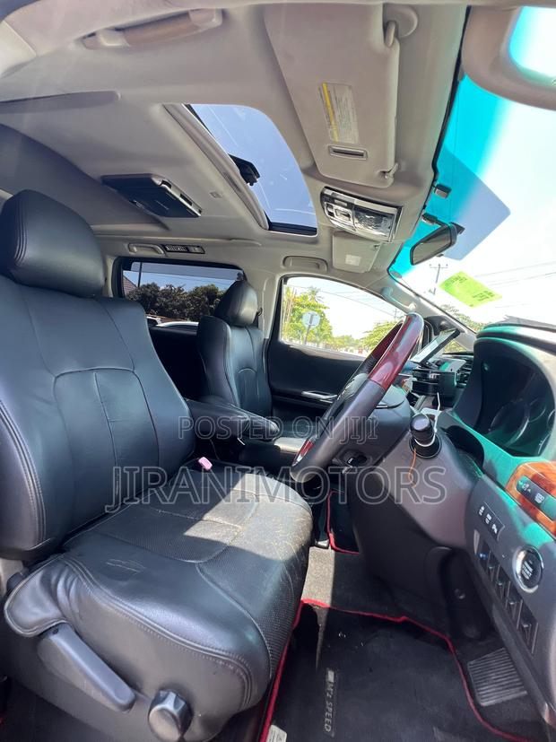 Toyota Alphard 2.4 Petrol FWD 2010 Black