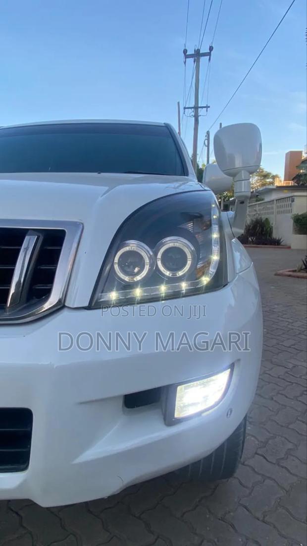 Toyota Land Cruiser Prado 2007 White