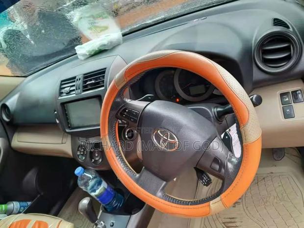 Toyota Vanguard 2009 Green