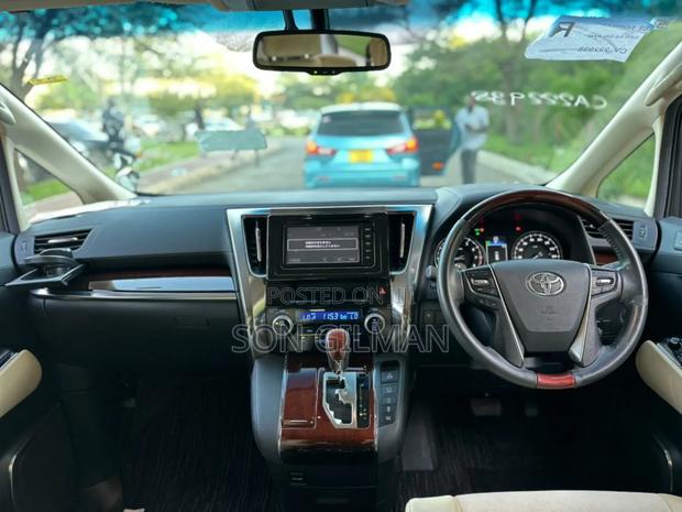Toyota Alphard 2015 White