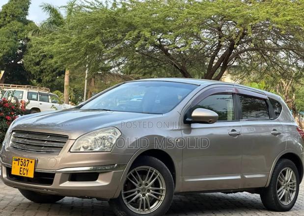 Nissan Dualis 2008 Gold