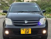 Toyota IST 2005 Black for sale