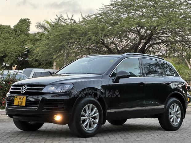 Volkswagen Touareg 2013 Black