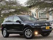 Volkswagen Touareg 2013 Black for sale
