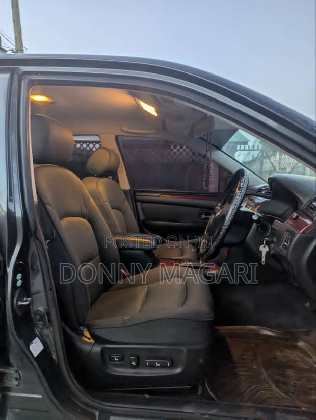 Toyota Brevis 2005 Black