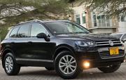 Volkswagen Touareg 2013 Black for sale