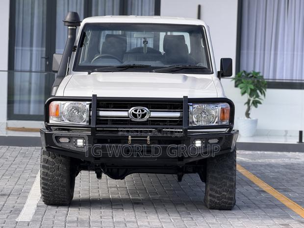 Toyota Land Cruiser 79 Series 2024 White