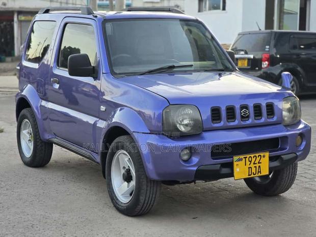 Suzuki Jimny 2000 Blue