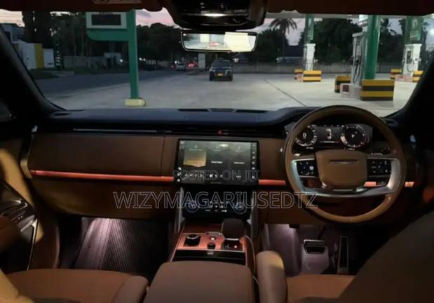 Land Rover Range Rover Vogue 2023 Matt Black